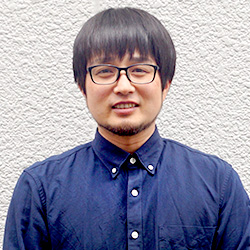スタッフ紹介